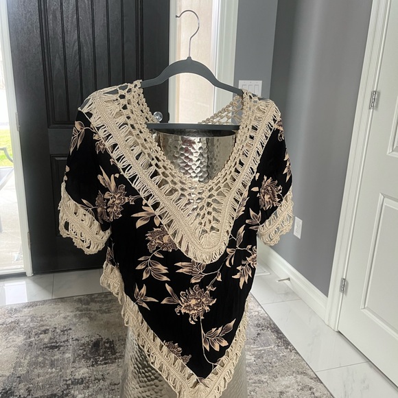 Arianna one size vacation top pool cover up sexy and cute bohemian hippy look - Picture 15 of 17